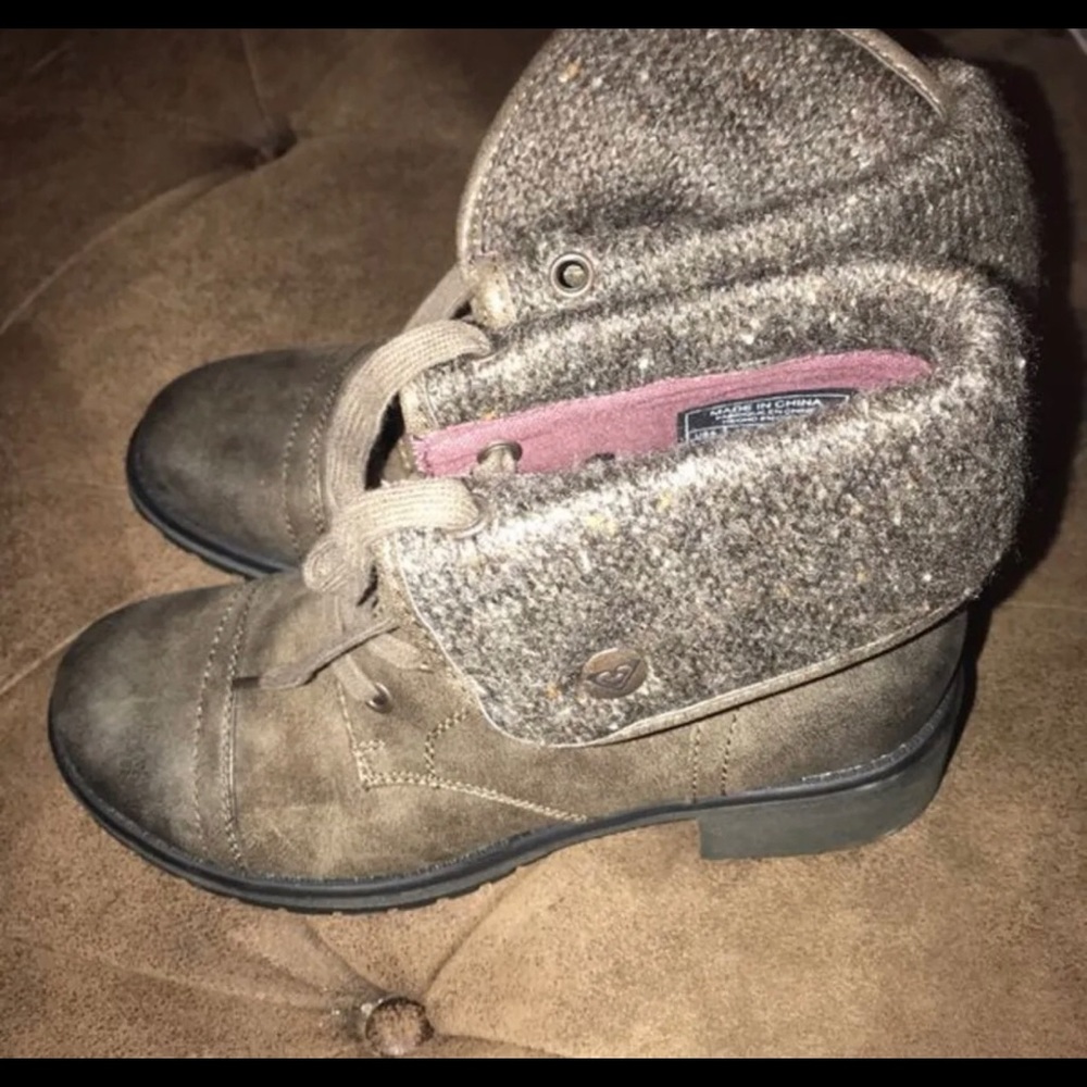 Roxy Boots